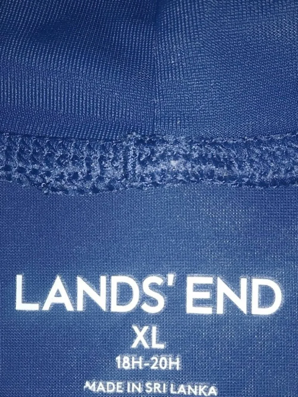 Lands End XL Boys Surfboard Short Sleeved Nylon Summer Shirt